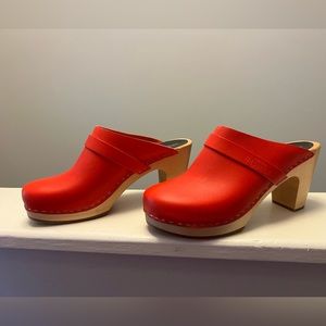 Swedish Hasbeens Slip In Classic Clog